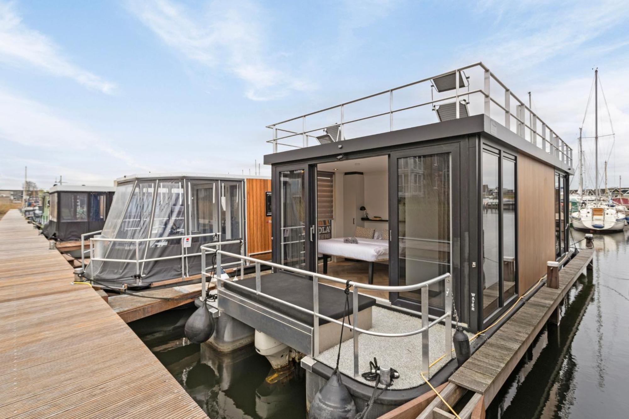 Luxurious Waterloft Near Beach And Centre By Weltevreden Experience زيفولد المظهر الخارجي الصورة