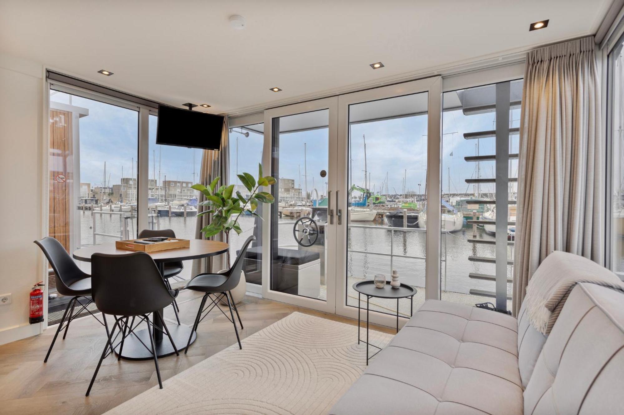 Luxurious Waterloft Near Beach And Centre By Weltevreden Experience زيفولد المظهر الخارجي الصورة