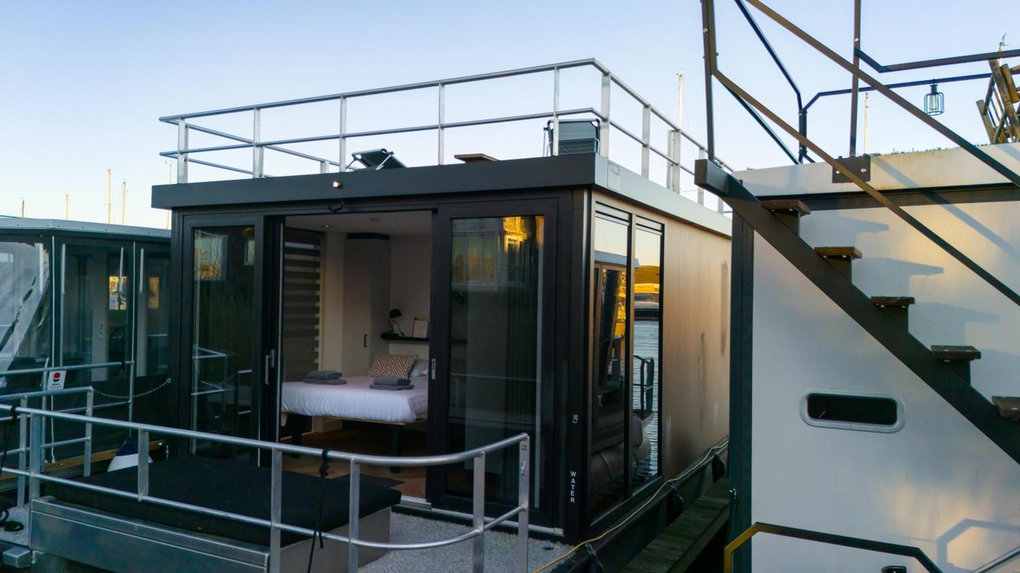Luxurious Waterloft Near Beach And Centre By Weltevreden Experience زيفولد المظهر الخارجي الصورة