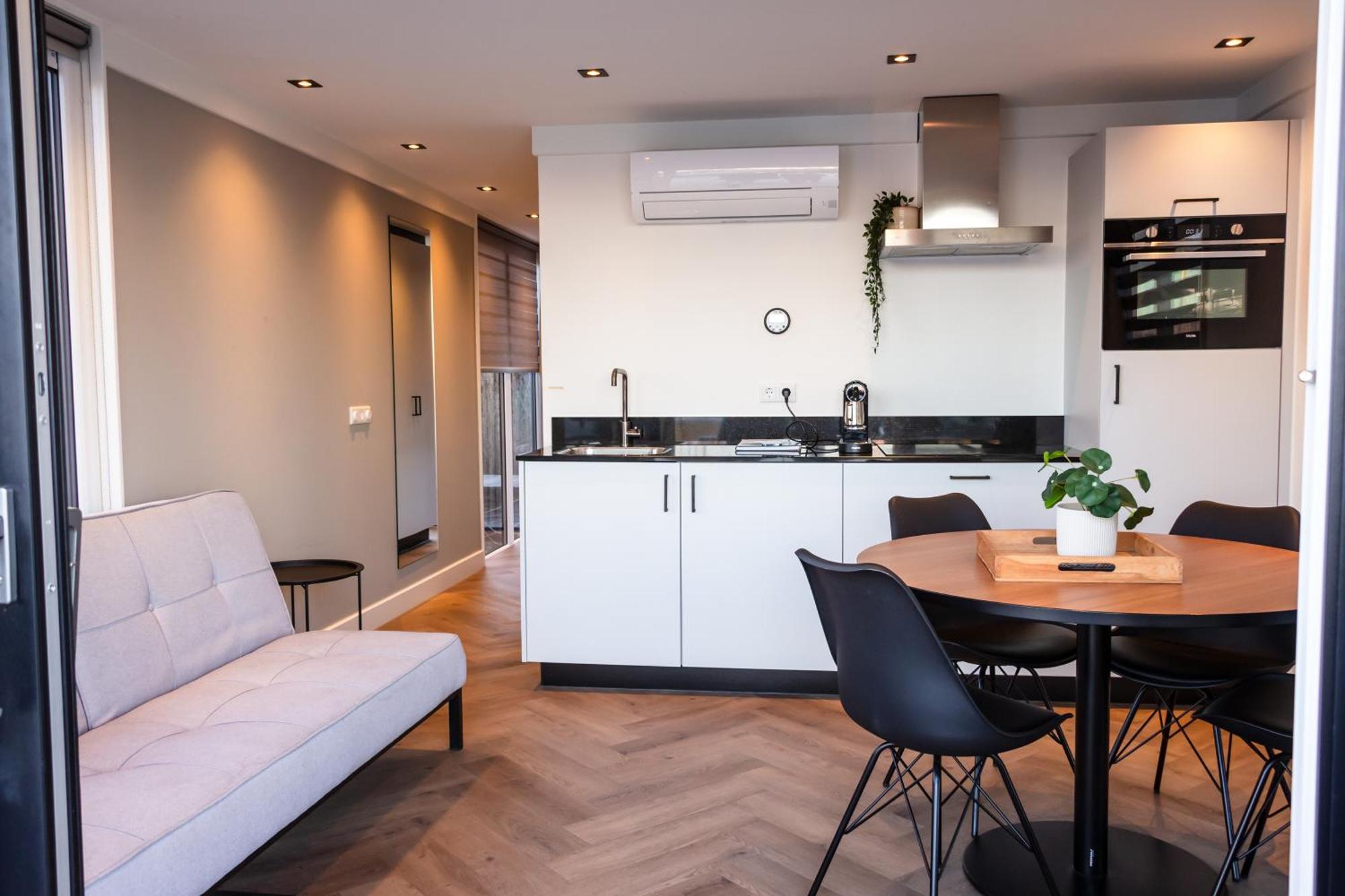 Luxurious Waterloft Near Beach And Centre By Weltevreden Experience زيفولد المظهر الخارجي الصورة