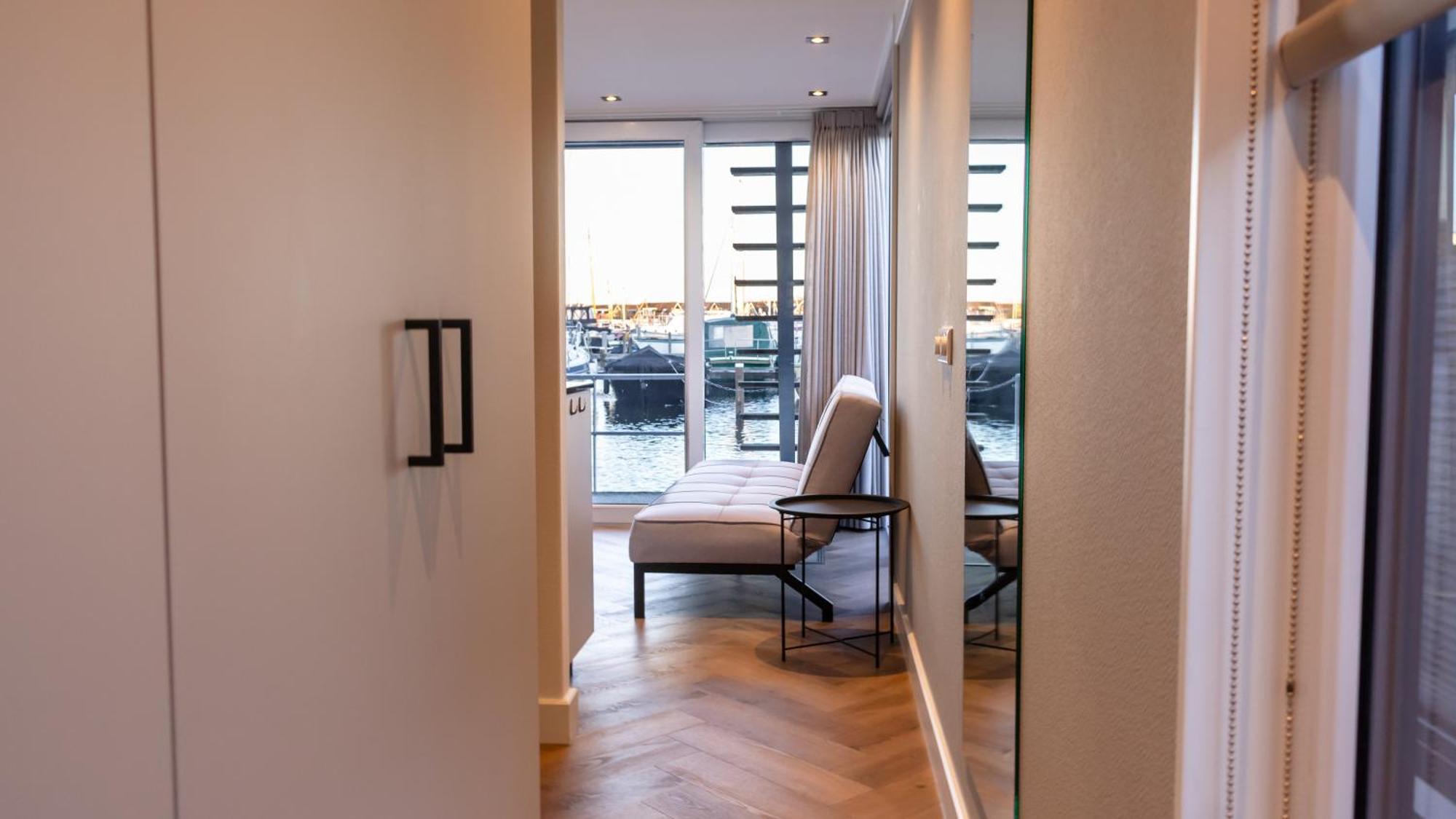 Luxurious Waterloft Near Beach And Centre By Weltevreden Experience زيفولد المظهر الخارجي الصورة